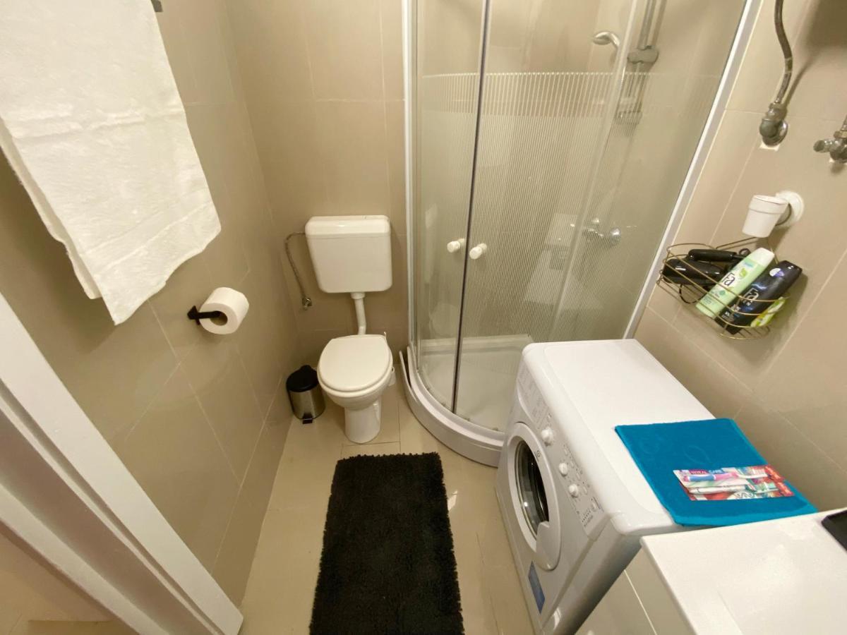 Apartament Goldart Design In The Heart Of Budapeszt
